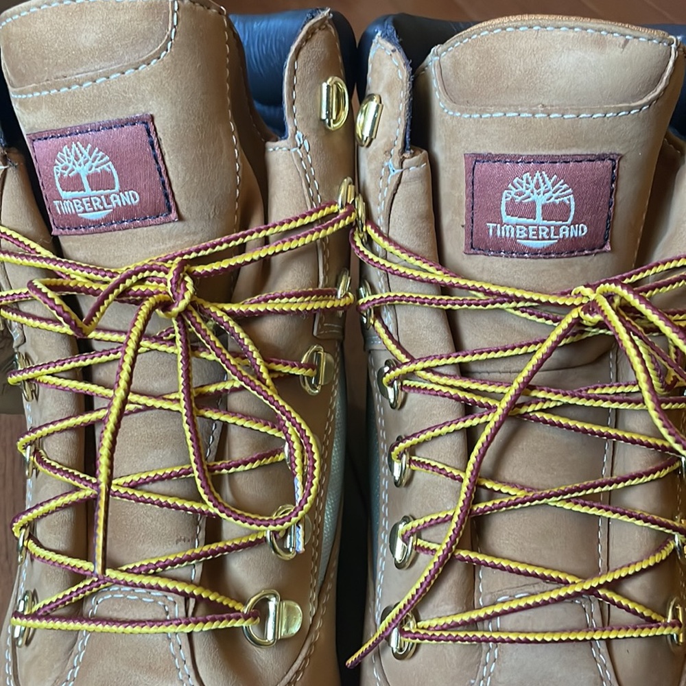 Timberland Boot (8.5) - Picture 6 of 6